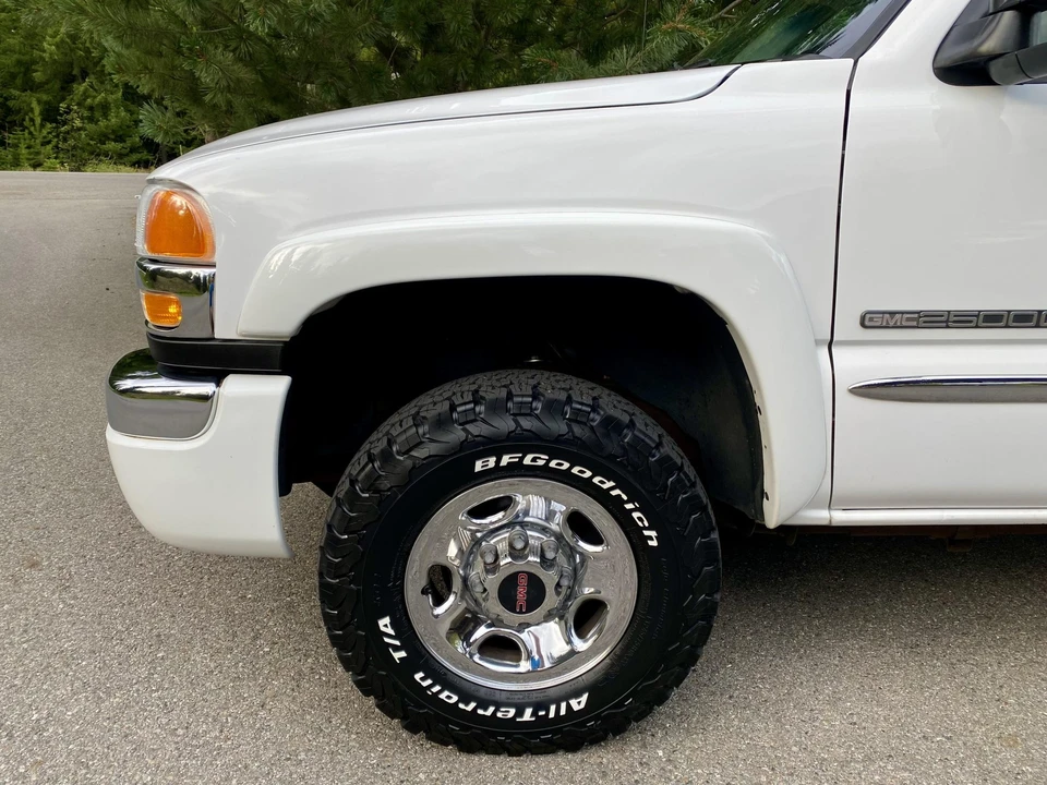 2003 GMC Sierra Heavy Duty 2nd Gen - Image 21 of 31