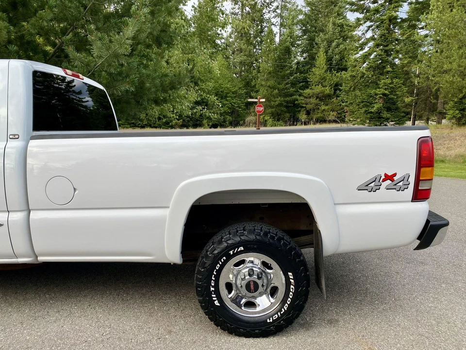 2003 GMC Sierra Heavy Duty 2nd Gen - Image 23 of 31