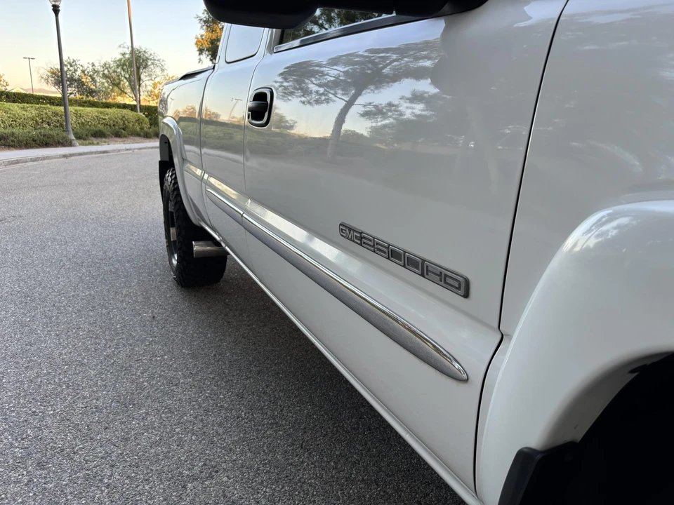 2003 GMC Sierra Heavy Duty 2nd Gen - Image 31 of 31