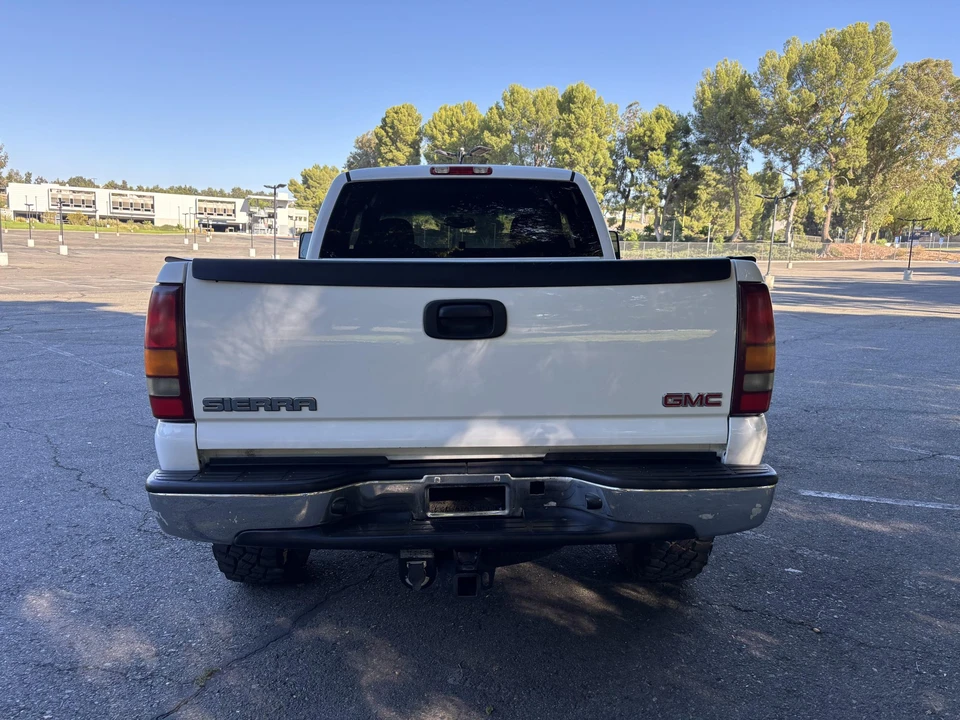 2003 GMC Sierra Heavy Duty 2nd Gen - Image 7 of 31