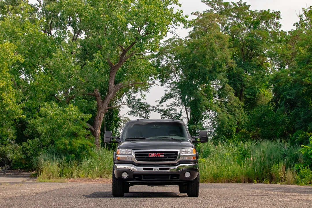 2003 GMC Sierra Heavy Duty 2nd Gen - Image 9 of 31
