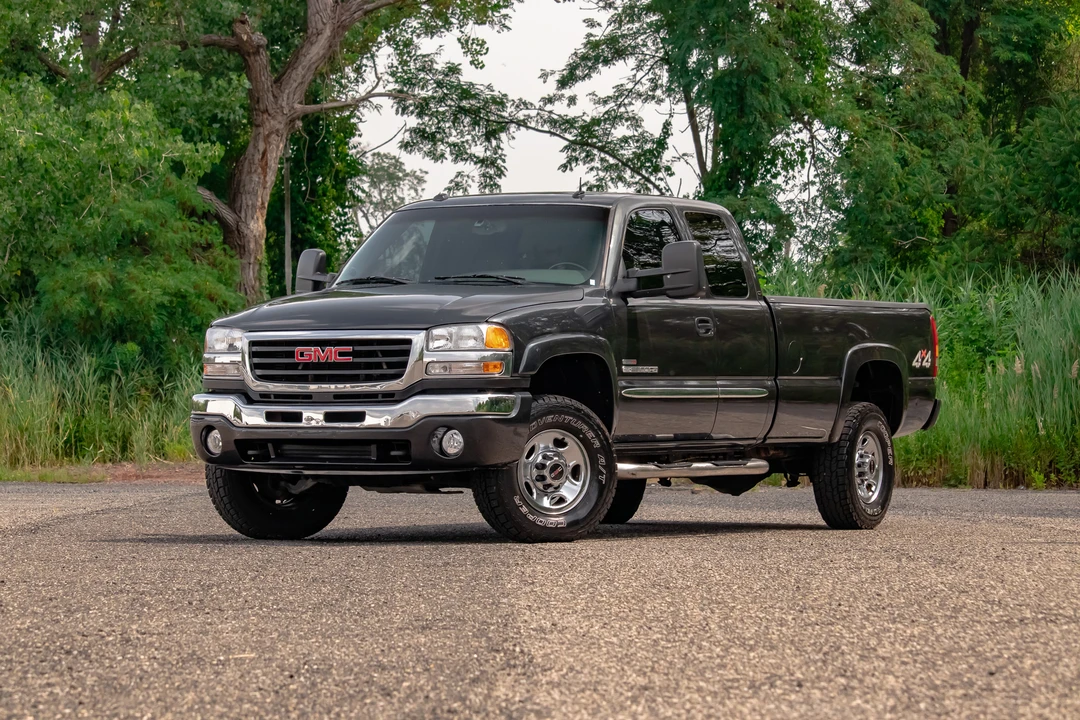 2003 GMC Sierra Heavy Duty 2nd Gen - Image 13 of 31