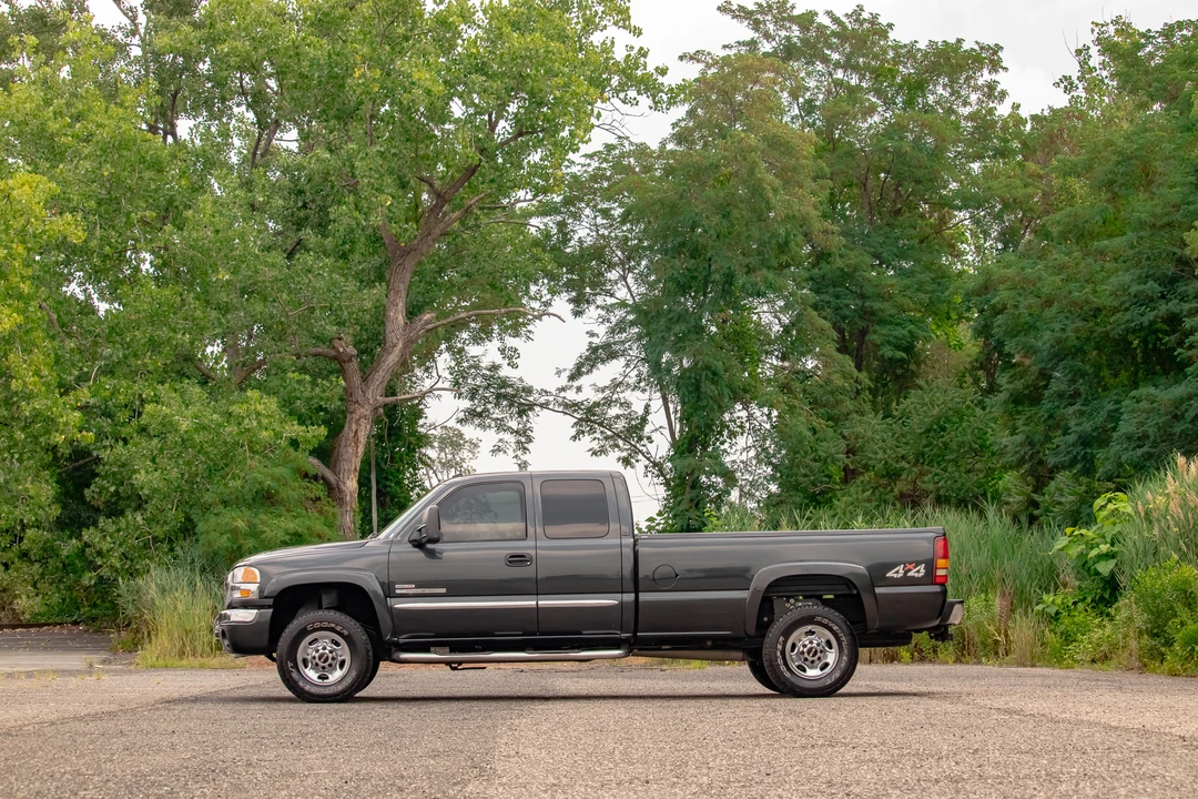 2003 GMC Sierra Heavy Duty 2nd Gen - Image 16 of 31