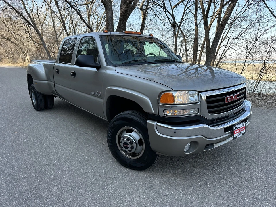 2003 GMC Sierra Heavy Duty 2nd Gen - Image 13 of 31