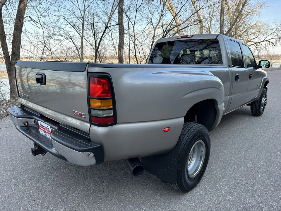 2003 GMC Sierra Heavy Duty 2nd Gen - Image 8 of 31