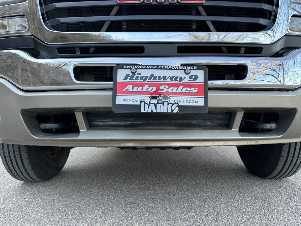 2003 GMC Sierra Heavy Duty 2nd Gen - Image 28 of 31