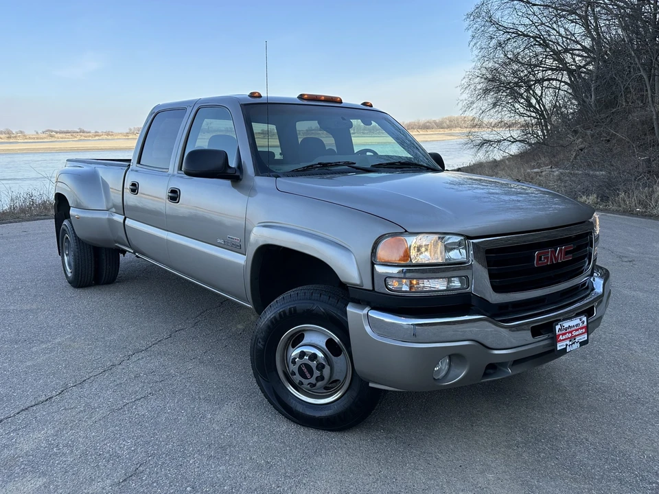 2003 GMC Sierra Heavy Duty 2nd Gen - Image 12 of 31