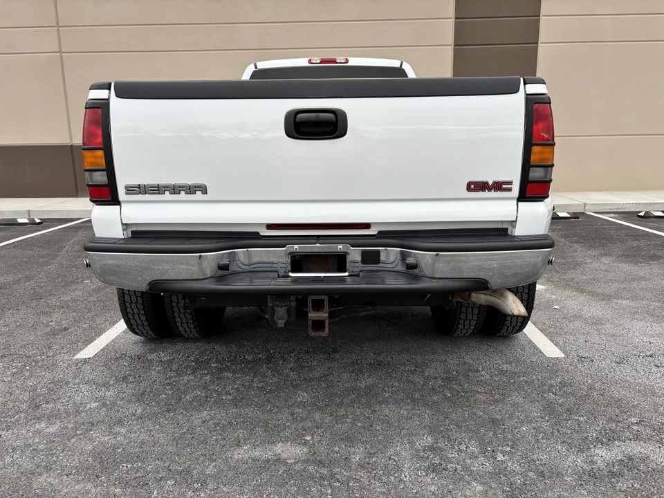 2003 GMC Sierra Heavy Duty 2nd Gen - Image 7 of 31