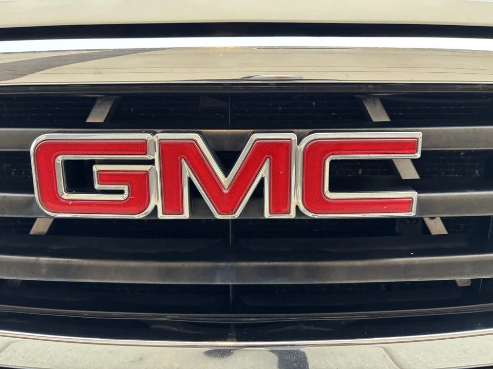 2003 GMC Sierra Heavy Duty 2nd Gen - Image 17 of 31