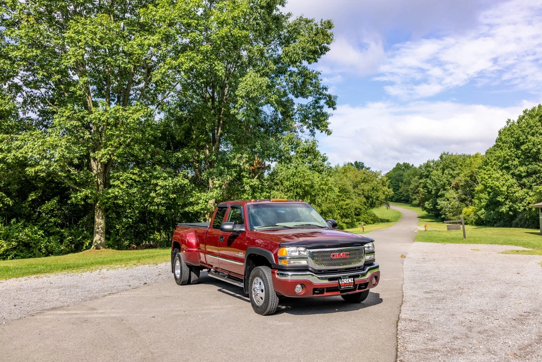 2003 GMC Sierra Heavy Duty 2nd Gen - Image 11 of 31