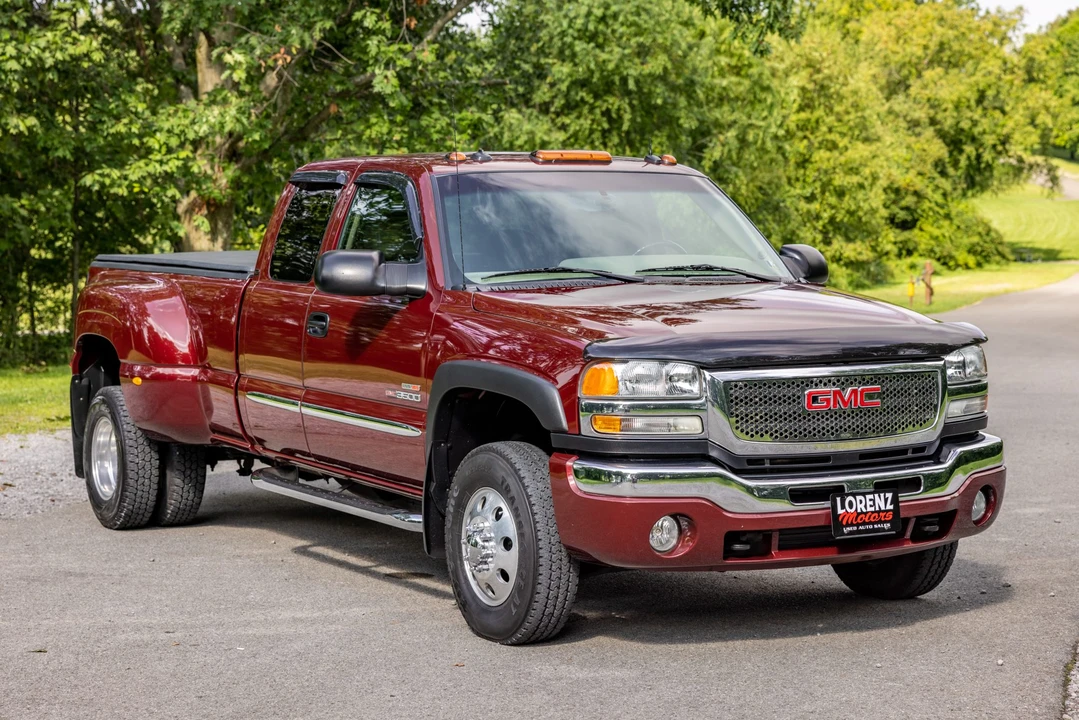 2003 GMC Sierra Heavy Duty 2nd Gen - Image 10 of 31