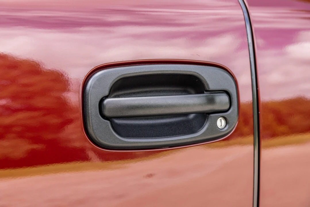 2003 GMC Sierra Heavy Duty 2nd Gen - Image 27 of 31