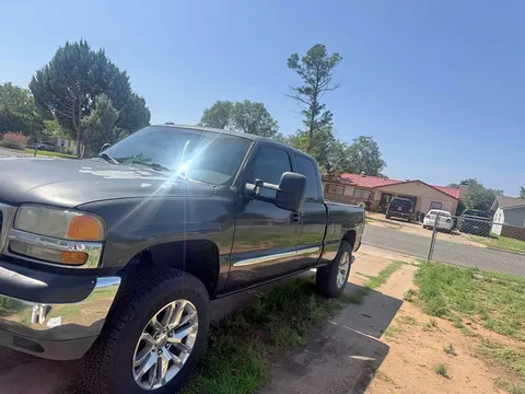 2003 GMC Sierra AT4 Pickup 4D 5 3/4 ft