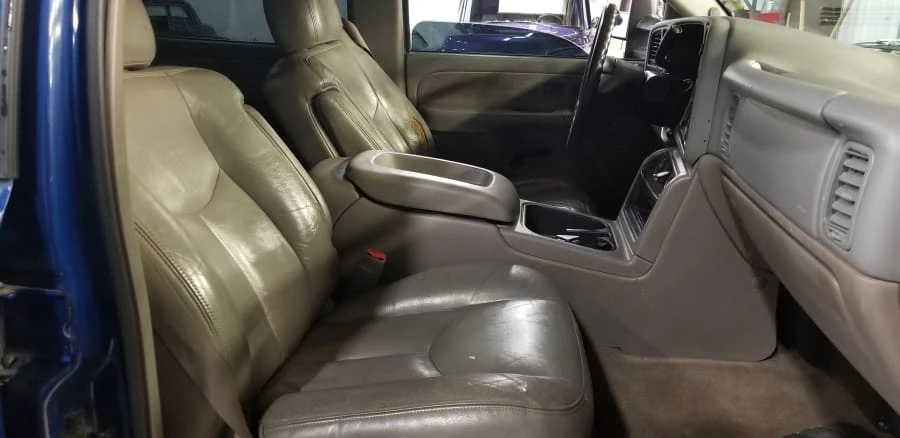 2003 GMC Sierra 2nd Gen - Image 2 of 12