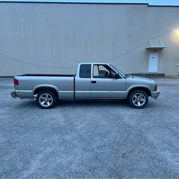 2003 GMC Sonoma Extended Cab SL