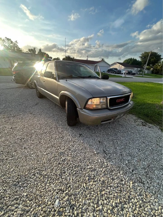 2003 GMC S-15/Sonoma - Image 2 of 6