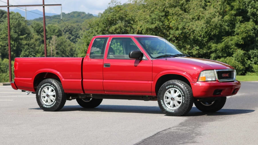 2003 GMC S-15/Sonoma - Image 2 of 31