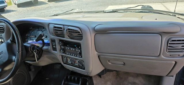 2003 GMC S-15/Sonoma - Image 13 of 17