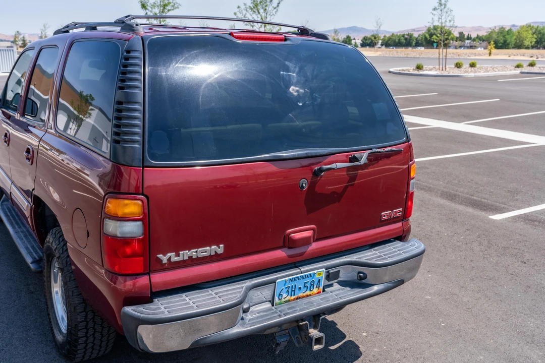 2003 GMC Yukon 2nd Gen - Image 17 of 31