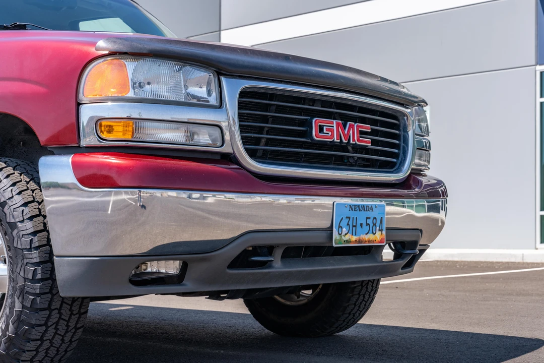 2003 GMC Yukon 2nd Gen - Image 12 of 31