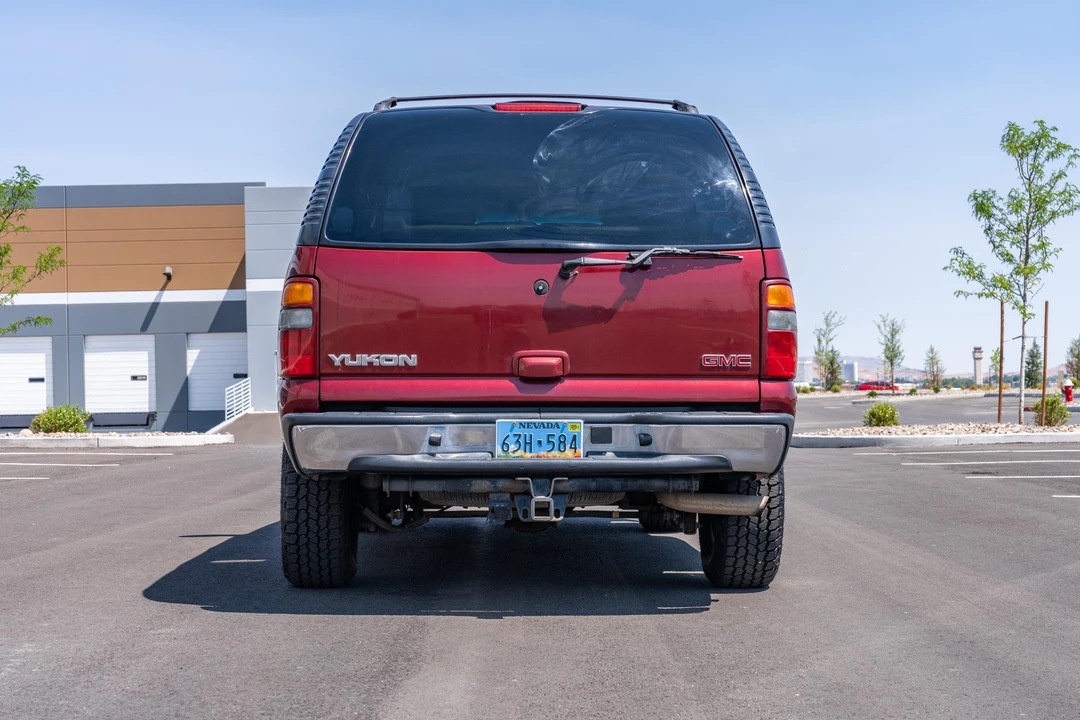 2003 GMC Yukon 2nd Gen - Image 8 of 31