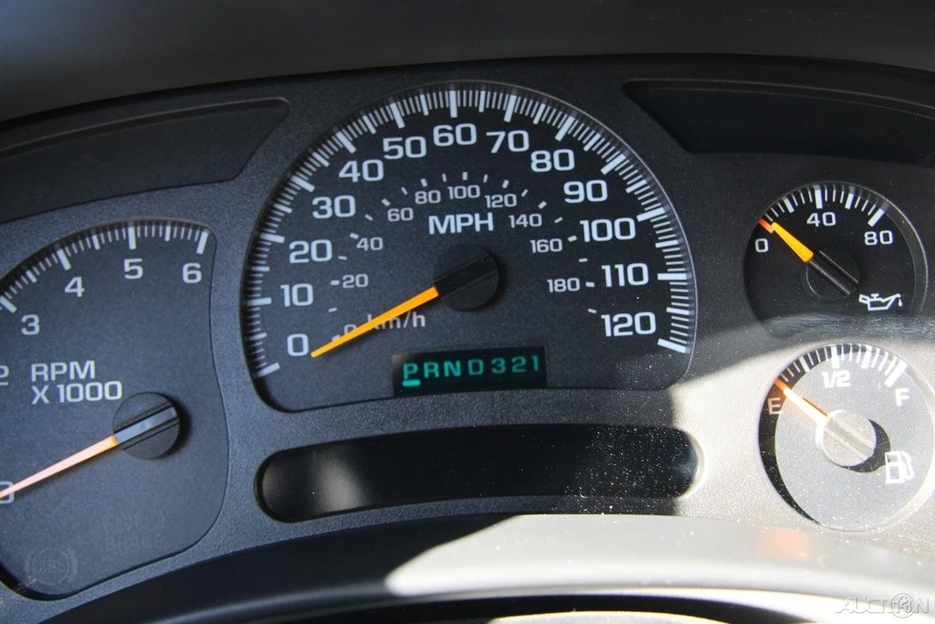 2003 GMC Yukon 2nd Gen - Image 16 of 21