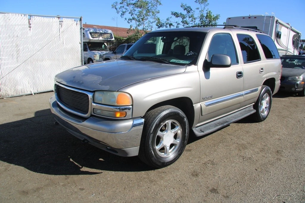 2003 GMC Yukon 2nd Gen - Image 2 of 21