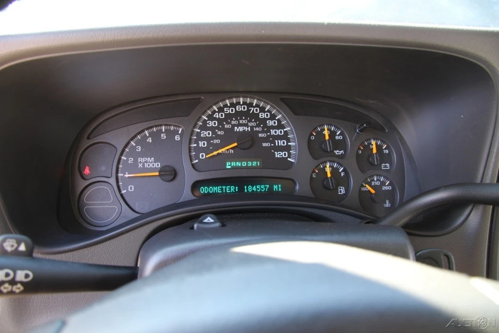 2003 GMC Yukon 2nd Gen - Image 14 of 21