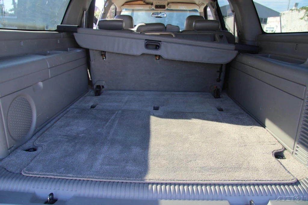 2003 GMC Yukon 2nd Gen - Image 19 of 21
