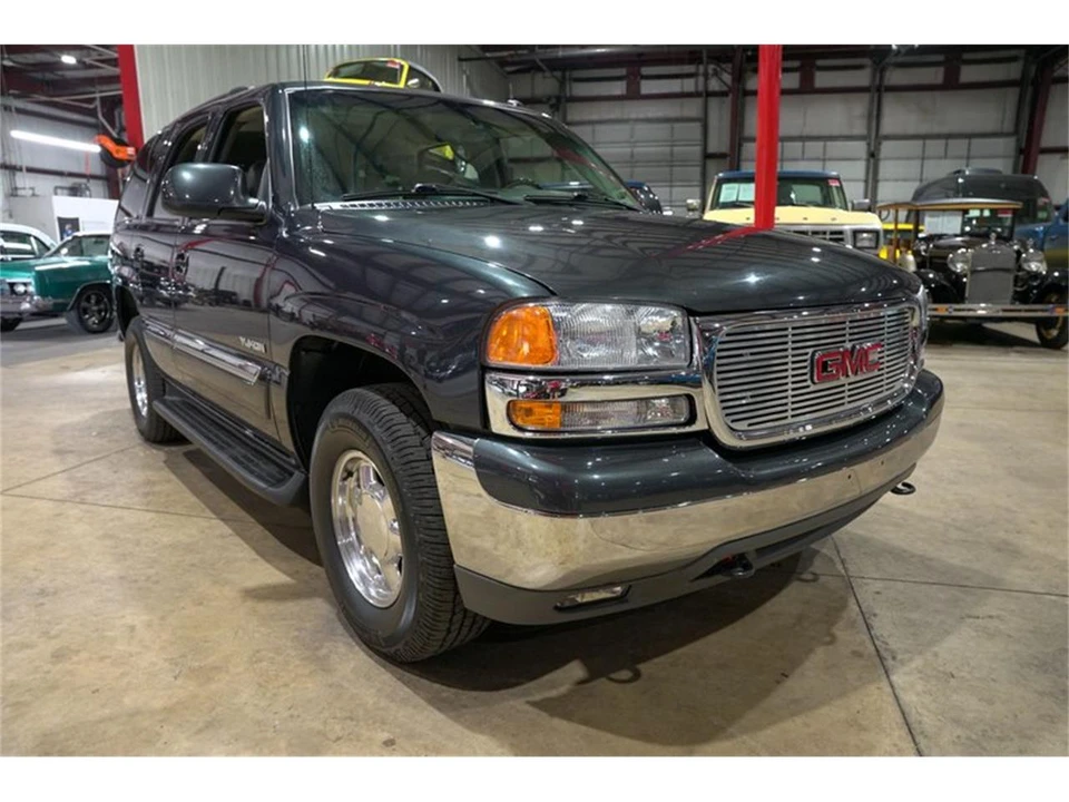 2003 GMC Yukon 2nd Gen - Image 12 of 31