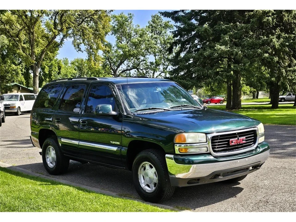 2003 GMC Yukon 2nd Gen - Image 7 of 31