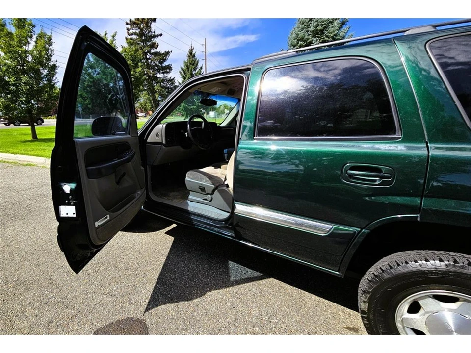 2003 GMC Yukon 2nd Gen - Image 9 of 31