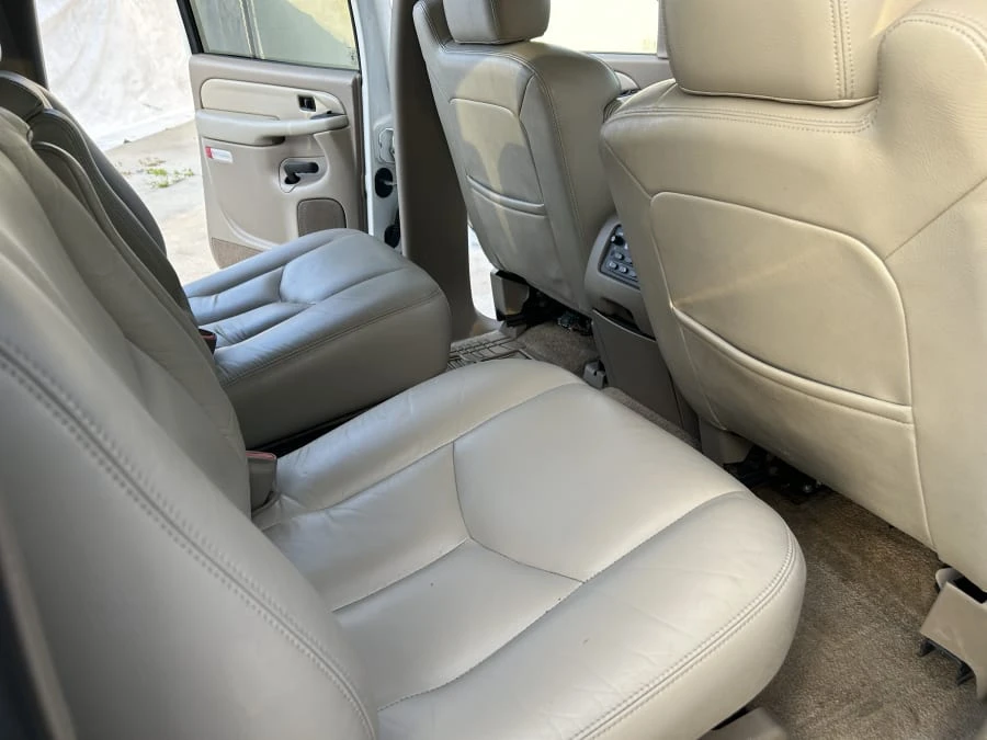 2003 GMC Yukon 2nd Gen - Image 11 of 25