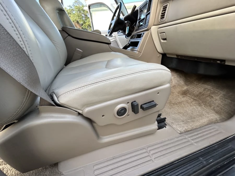 2003 GMC Yukon 2nd Gen - Image 20 of 25