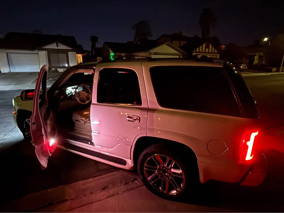 2003 GMC Yukon 2nd Gen - Image 2 of 3