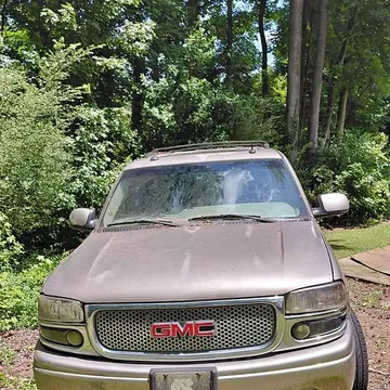 2003 GMC Yukon Denali Sport Utility 4D