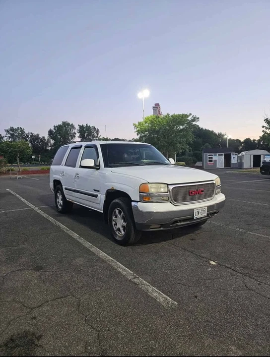 2003 GMC Yukon 2nd Gen - Image 9 of 11