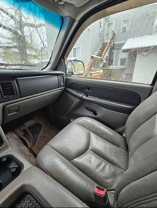2003 GMC Yukon 2nd Gen - Image 8 of 11