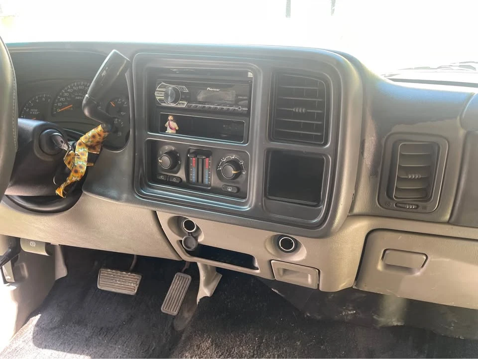 2003 GMC Yukon 2nd Gen - Image 6 of 14