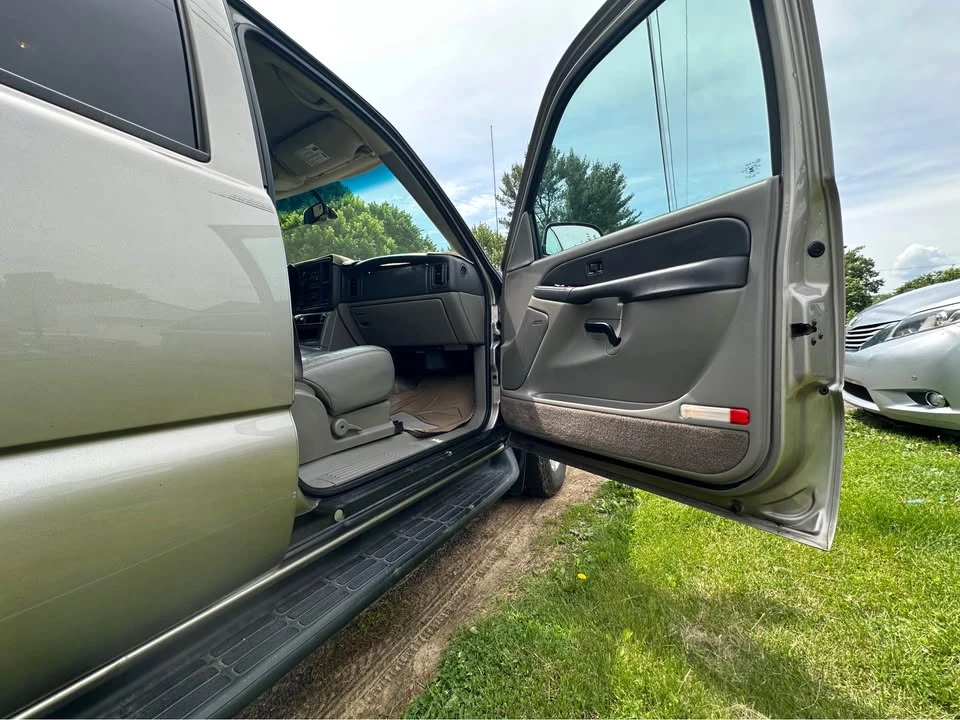 2003 GMC Yukon 2nd Gen - Image 8 of 14