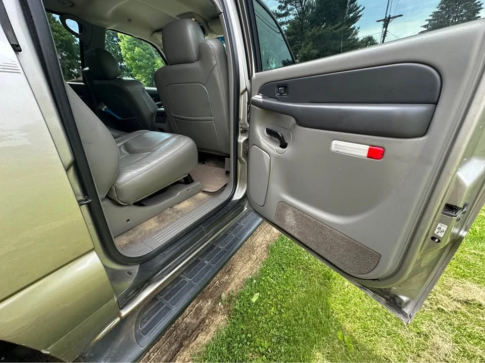 2003 GMC Yukon 2nd Gen - Image 10 of 14