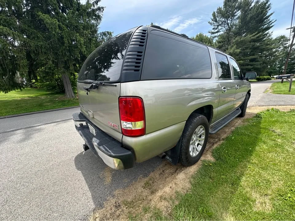 2003 GMC Yukon 2nd Gen - Image 4 of 14