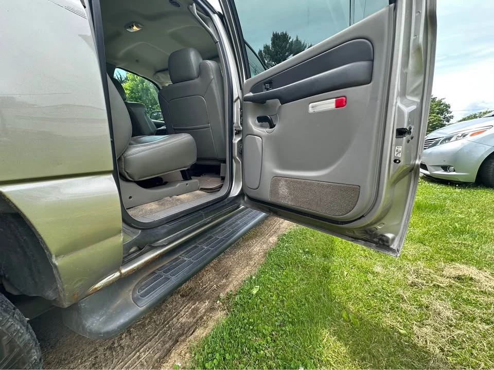 2003 GMC Yukon 2nd Gen - Image 12 of 14