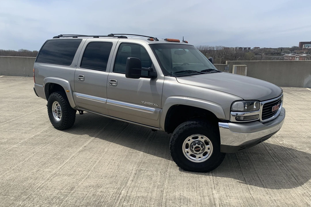 2003 GMC Yukon 2nd Gen - Image 13 of 31
