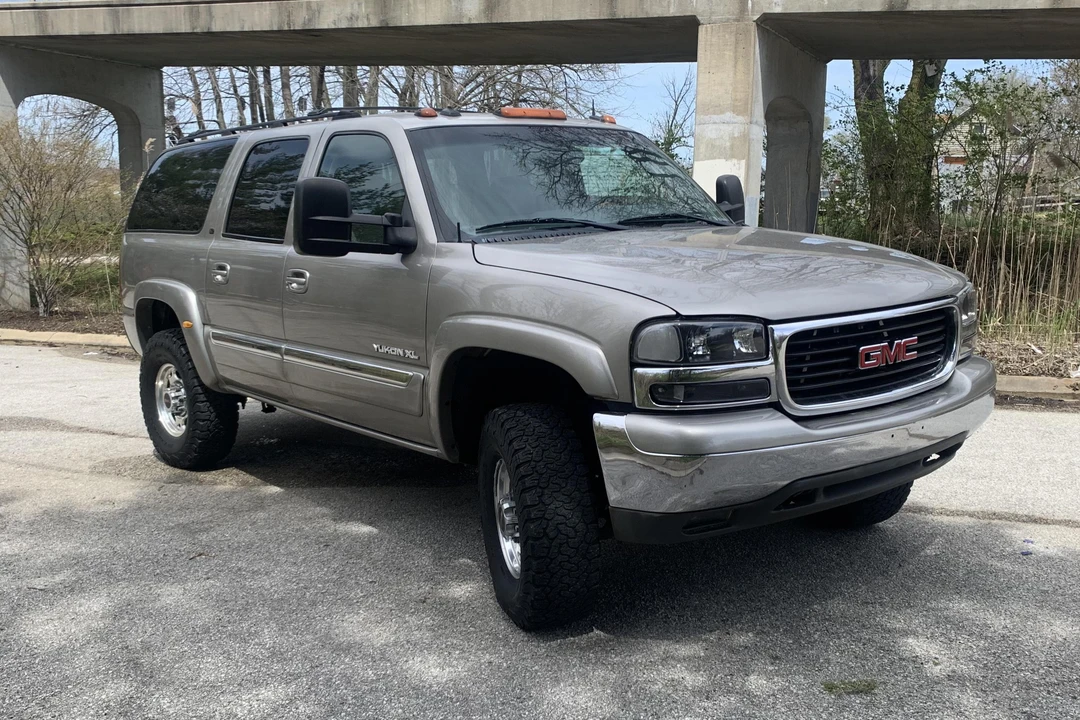 2003 GMC Yukon 2nd Gen - Image 21 of 31