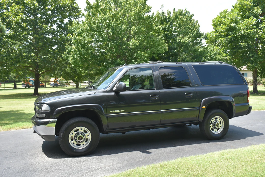 2003 GMC Yukon 2nd Gen - Image 7 of 31