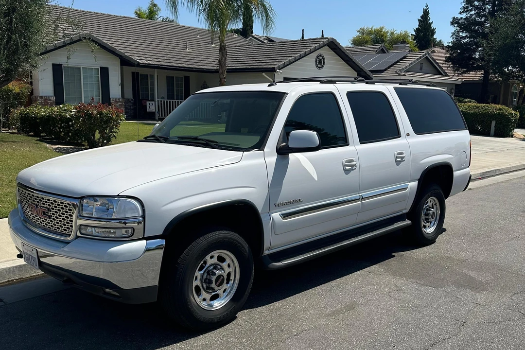 2003 GMC Yukon 2nd Gen - Image 7 of 31