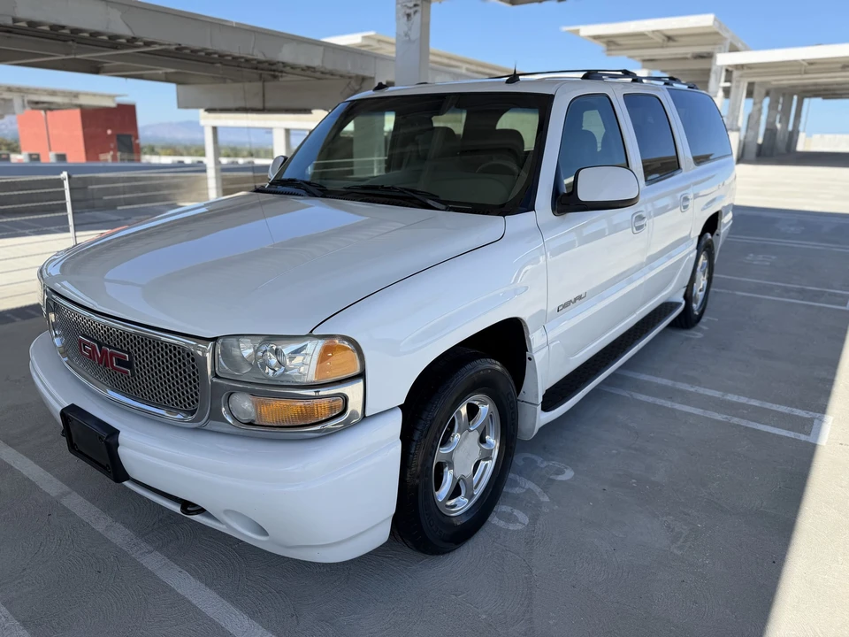 2003 GMC Yukon 2nd Gen - Image 6 of 31