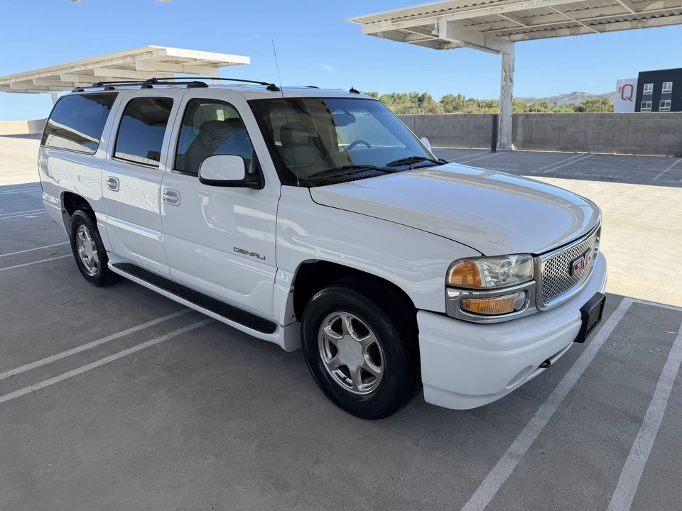 2003 GMC Yukon 2nd Gen - Image 23 of 31