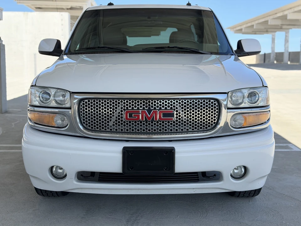 2003 GMC Yukon 2nd Gen - Image 28 of 31